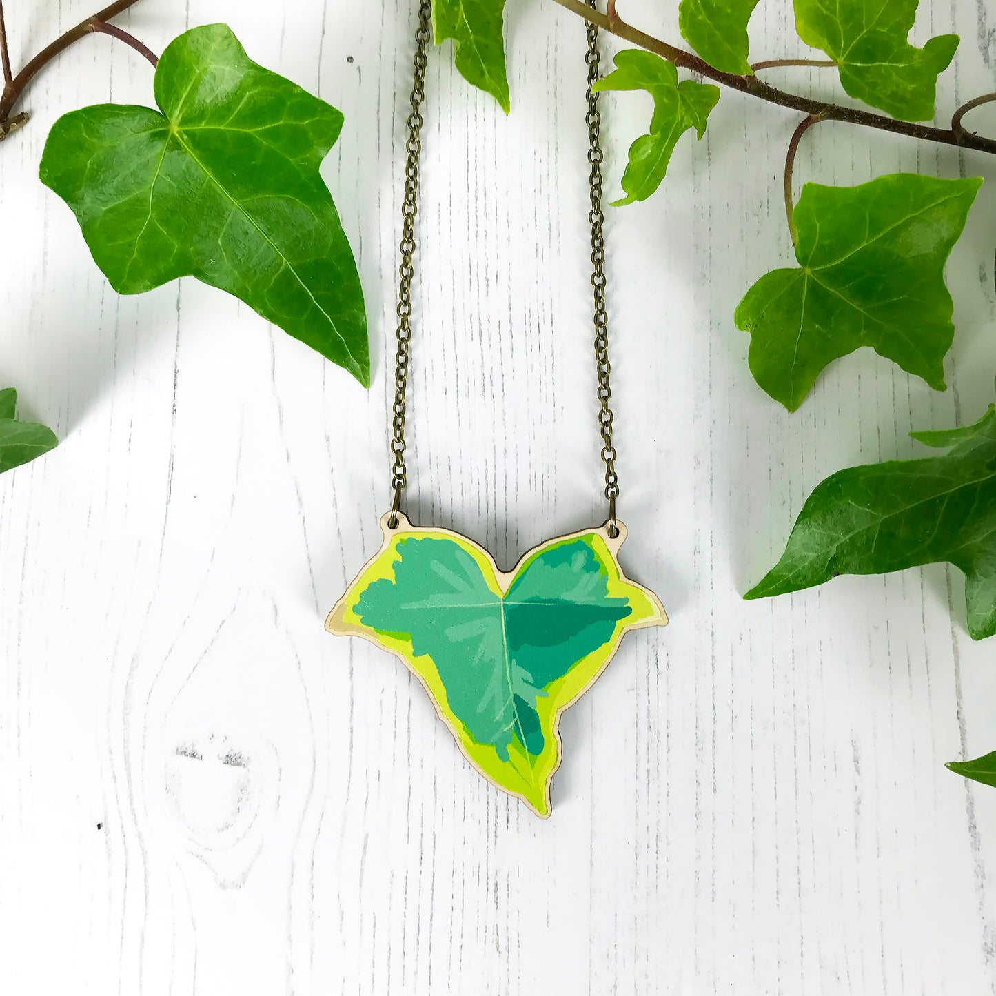 Small Ivy Necklace